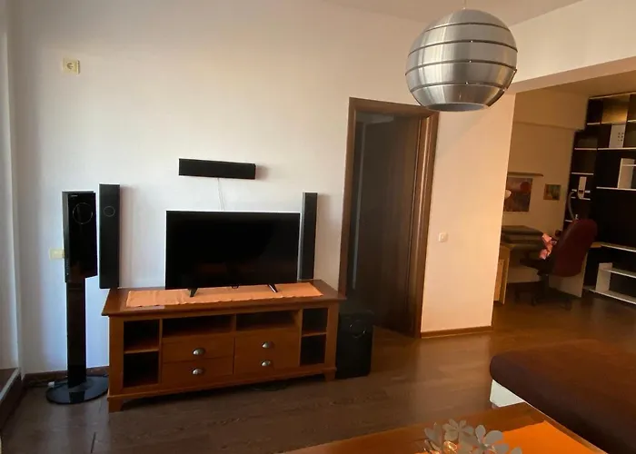 Gis North House Apartment