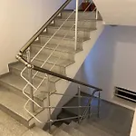 Gis North House ブカレスト