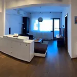 Gis North House *